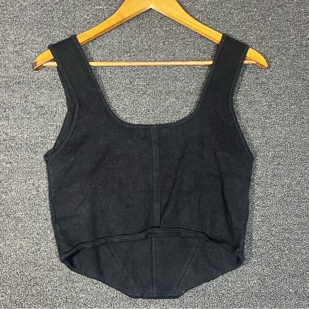 House of Harlow Black Knit Crop Tank, Large - Picture 6 of 9